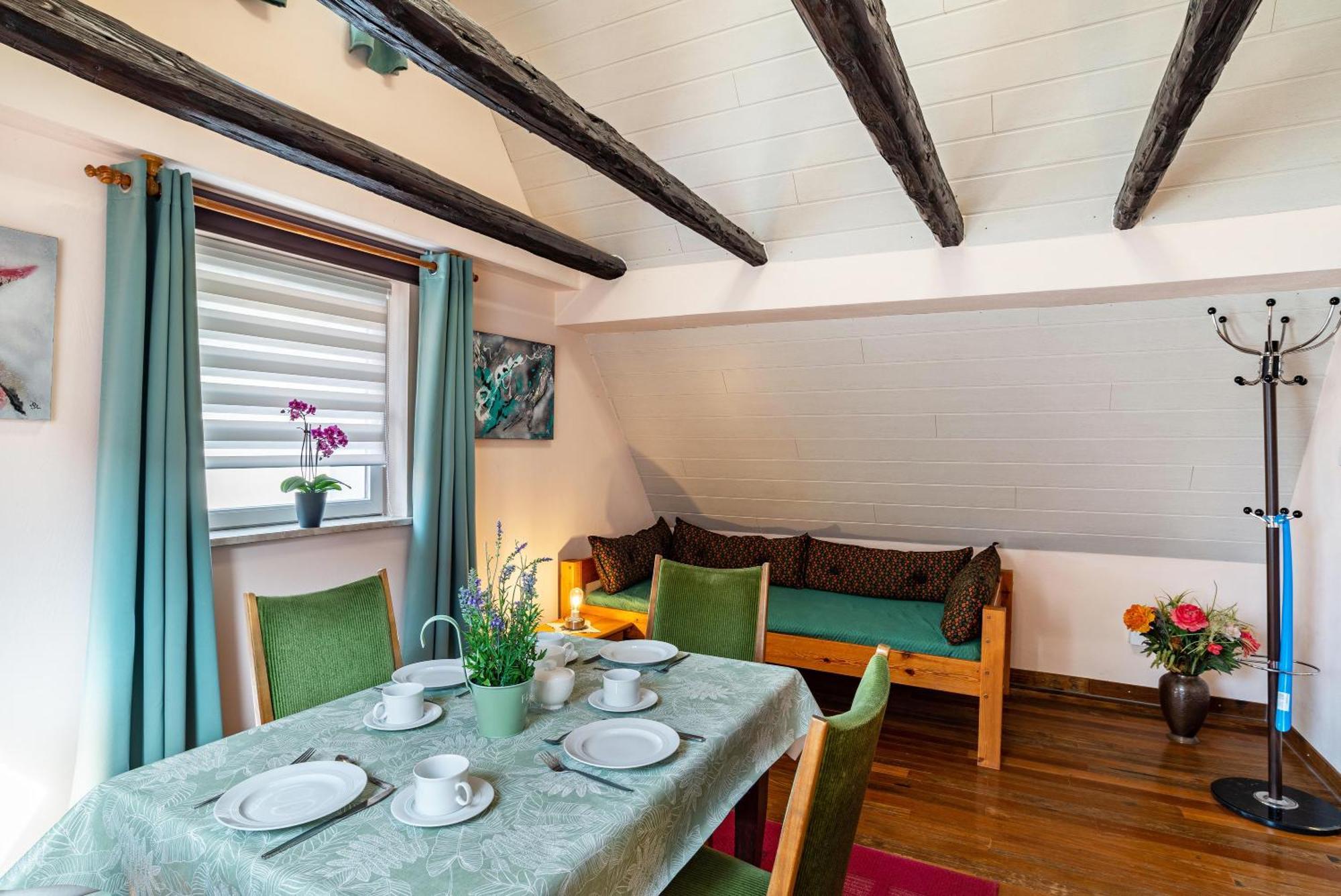 Ferienwohnung Blaues Haus Ubstadt-Weiher Extérieur photo