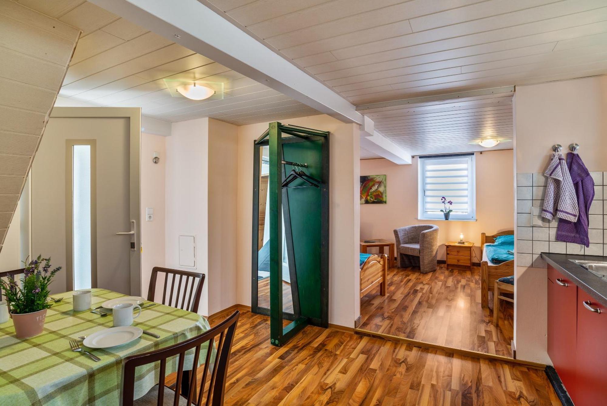 Ferienwohnung Blaues Haus Ubstadt-Weiher Extérieur photo